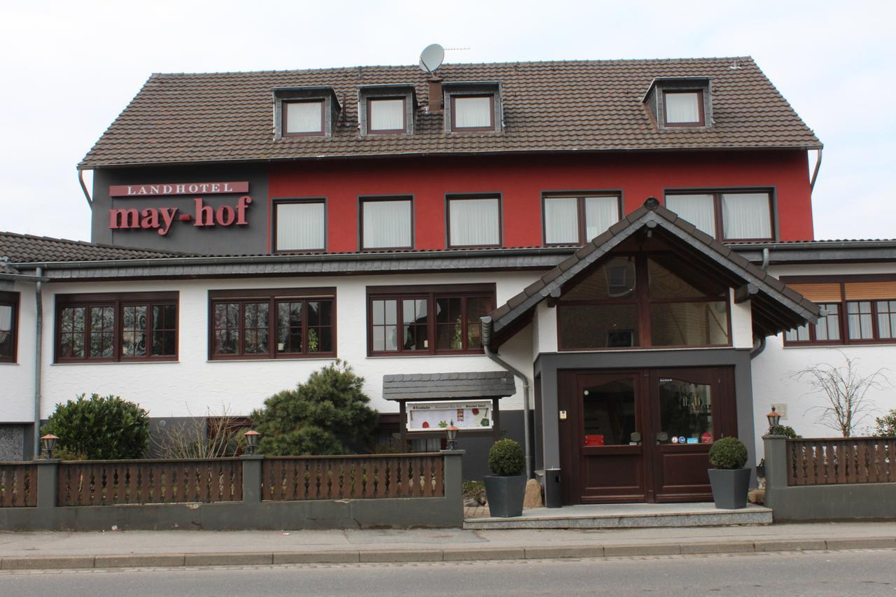 May-hof Hotel